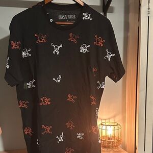 Band Tee- Guns n 🌹 Black Graphic T-Shirt